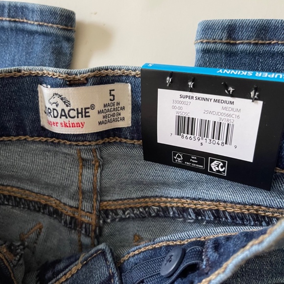 NWT Girls Jordache Super Skinny Jeans. Size 5 - Picture 3 of 8